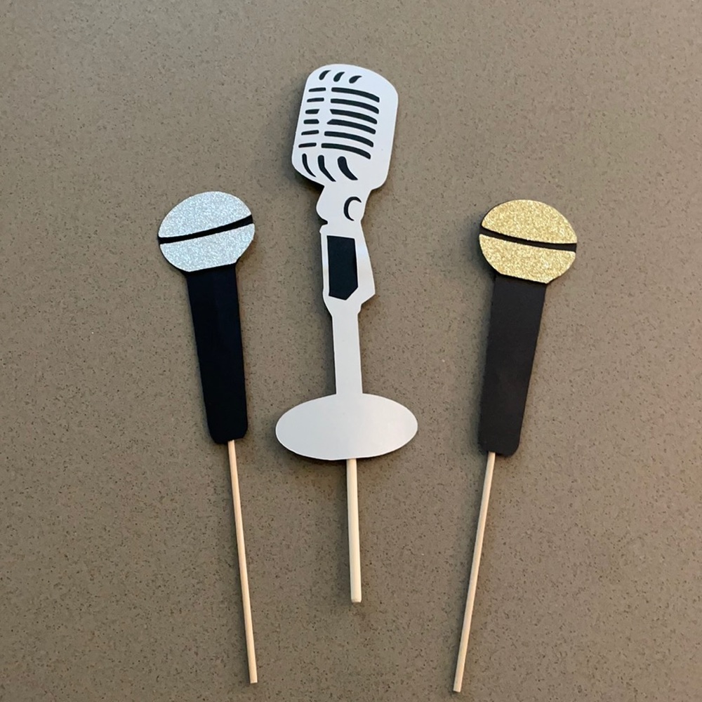 Photo Booth Props - Picture 7 of 11